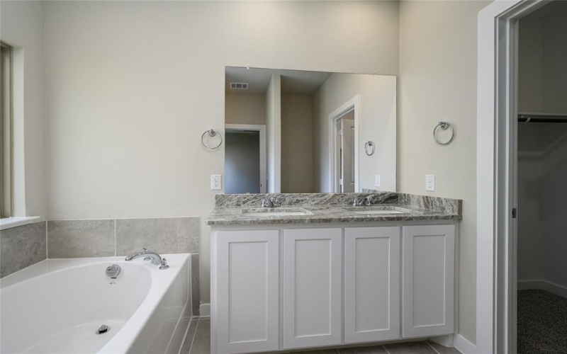 205 Woodhollow Drive, Blue Ridge, TX 75424, 3 Bedrooms Bedrooms, ,2 BathroomsBathrooms,Residential,For Sale,205 Woodhollow Drive,20988791