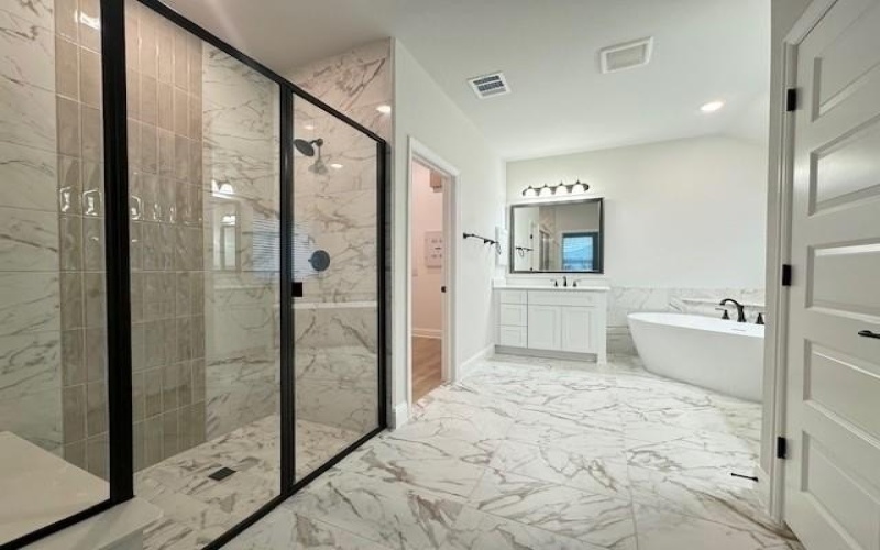 1866 Silver Birch Road, Waxahachie, TX 75165, 4 Bedrooms Bedrooms, ,3 BathroomsBathrooms,Residential,For Sale,1866 Silver Birch Road,20988807