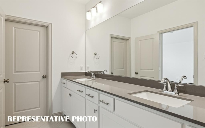 3735 Pierce Lane, Grand Prairie, TX 75052, 2 Habitaciones Habitaciones , ,2 BañosBaños,Residential,En Venta,3735 Pierce Lane,20988847