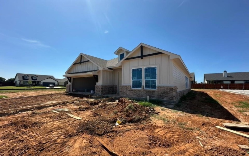 1248 Sabine River Lane, Springtown, TX 76082, 3 Bedrooms Bedrooms, ,2 BathroomsBathrooms,Residential,For Sale,1248 Sabine River Lane,20989064