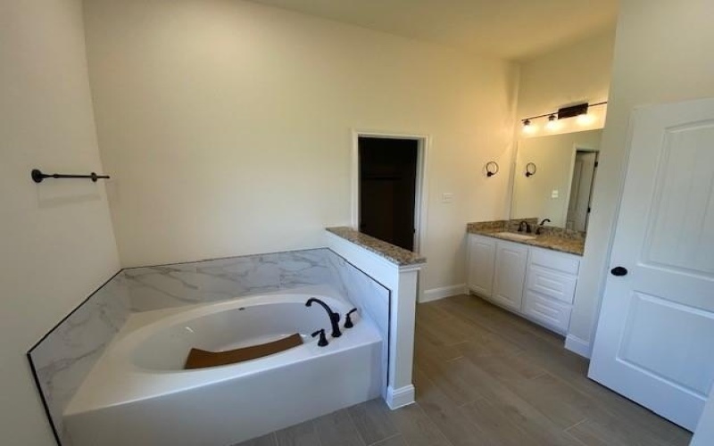 1001 Katie Court, Reno, TX 76020, 4 Habitaciones Habitaciones , ,2 BañosBaños,Residential,En Venta,1001 Katie Court,20989077