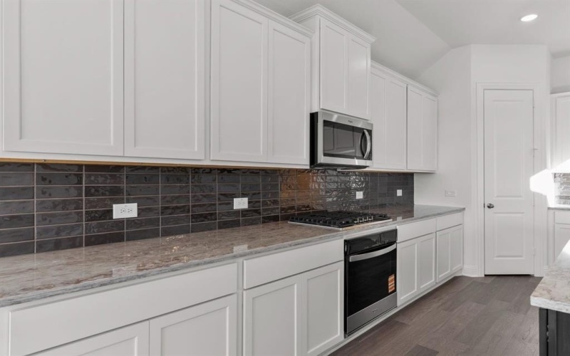 1800 Topaz Pier Lane, Mesquite, TX 75181, 4 Bedrooms Bedrooms, ,3 BathroomsBathrooms,Residential,For Sale,1800 Topaz Pier Lane,0,20989084