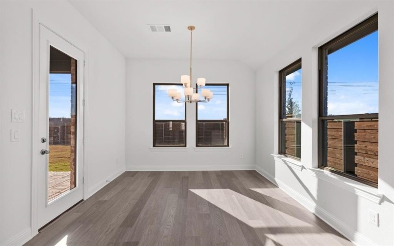 1800 Topaz Pier Lane, Mesquite, TX 75181, 4 Bedrooms Bedrooms, ,3 BathroomsBathrooms,Residential,For Sale,1800 Topaz Pier Lane,0,20989084