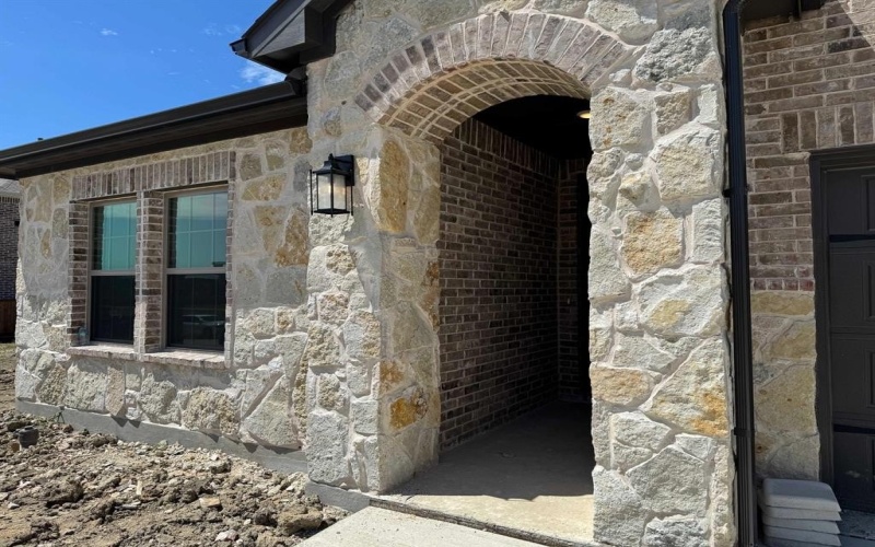 1713 Coachman, Forney, TX 75126, 4 Bedrooms Bedrooms, ,2 BathroomsBathrooms,Residential,For Sale,1713 Coachman,20989088