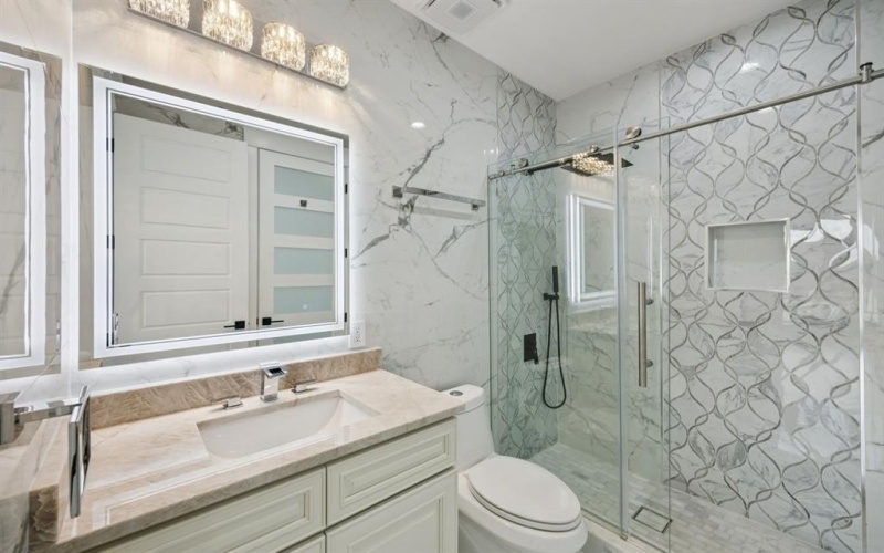 1933 Noe Boulevard, Heath, TX 75126, 5 Bedrooms Bedrooms, ,5 BathroomsBathrooms,Residential,For Sale,1933 Noe Boulevard,20982347