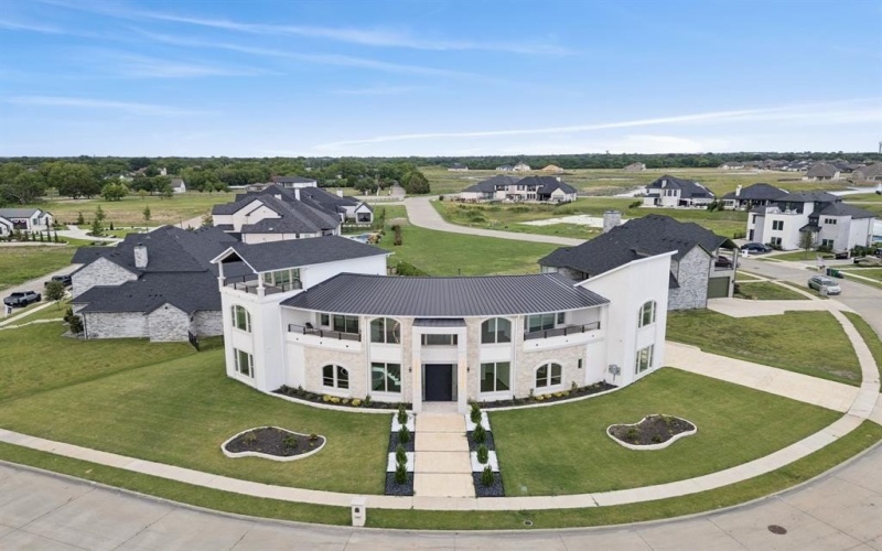 1933 Noe Boulevard, Heath, TX 75126, 5 Bedrooms Bedrooms, ,5 BathroomsBathrooms,Residential,For Sale,1933 Noe Boulevard,20982347