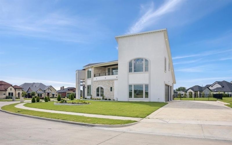 1933 Noe Boulevard, Heath, TX 75126, 5 Bedrooms Bedrooms, ,5 BathroomsBathrooms,Residential,For Sale,1933 Noe Boulevard,20982347