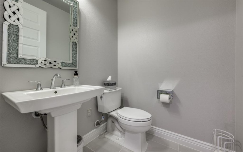 10008 Baywood Court, Denton, TX 76207, 2 Bedrooms Bedrooms, ,2 BathroomsBathrooms,Residential,For Sale,10008 Baywood Court,20982877