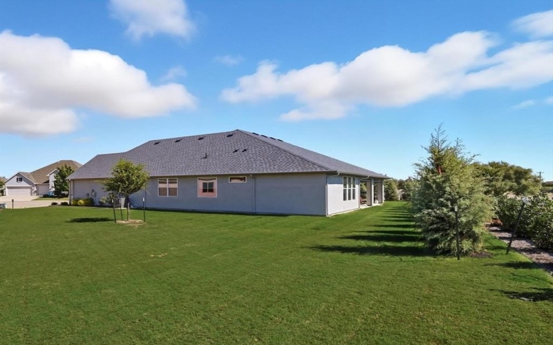 10008 Baywood Court, Denton, TX 76207, 2 Bedrooms Bedrooms, ,2 BathroomsBathrooms,Residential,For Sale,10008 Baywood Court,0,20982877