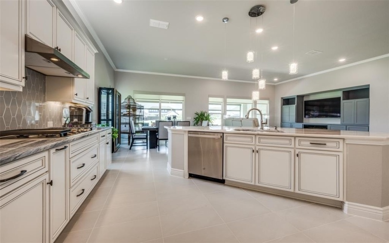 10008 Baywood Court, Denton, TX 76207, 2 Bedrooms Bedrooms, ,2 BathroomsBathrooms,Residential,For Sale,10008 Baywood Court,20982877