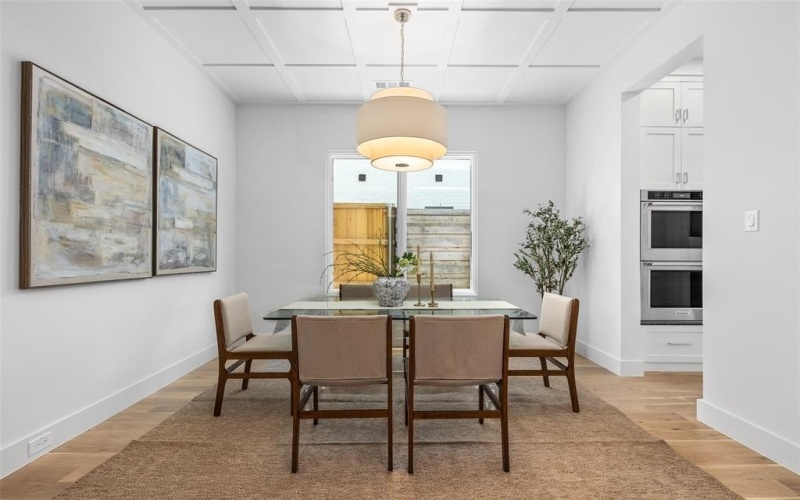 7523 Robin Road, Dallas, TX 75209, 4 Habitaciones Habitaciones , ,5 BañosBaños,Residential,En Venta,7523 Robin Road,20985863