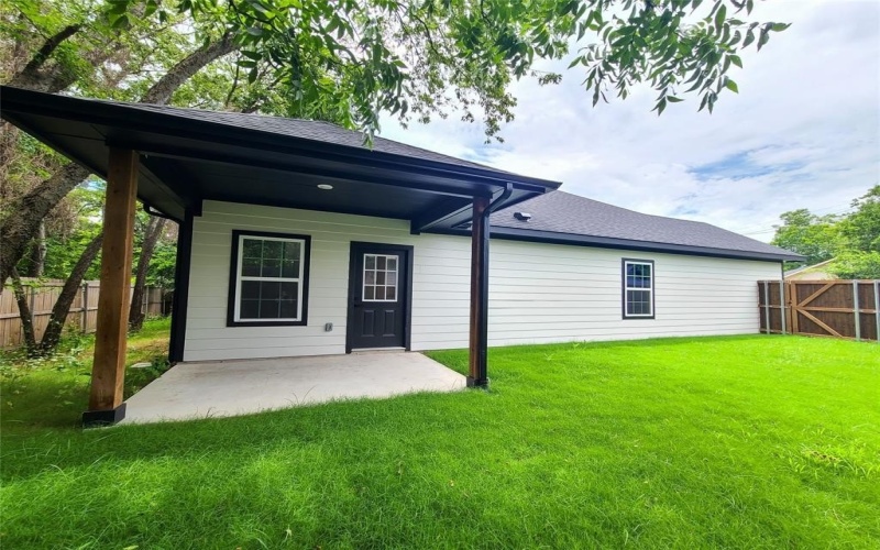 1903 King Street, Greenville, TX 75401, 3 Bedrooms Bedrooms, ,2 BathroomsBathrooms,Residential,For Sale,1903 King Street,20986511