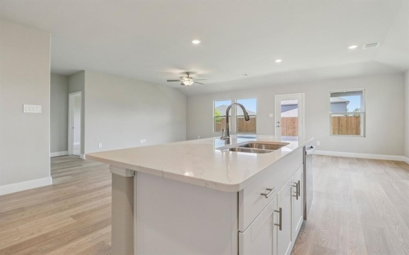 9409 Barbary Fig Lane, Fort Worth, TX 76036, 4 Habitaciones Habitaciones , ,3 BañosBaños,Residential,En Venta,9409 Barbary Fig Lane,20986537