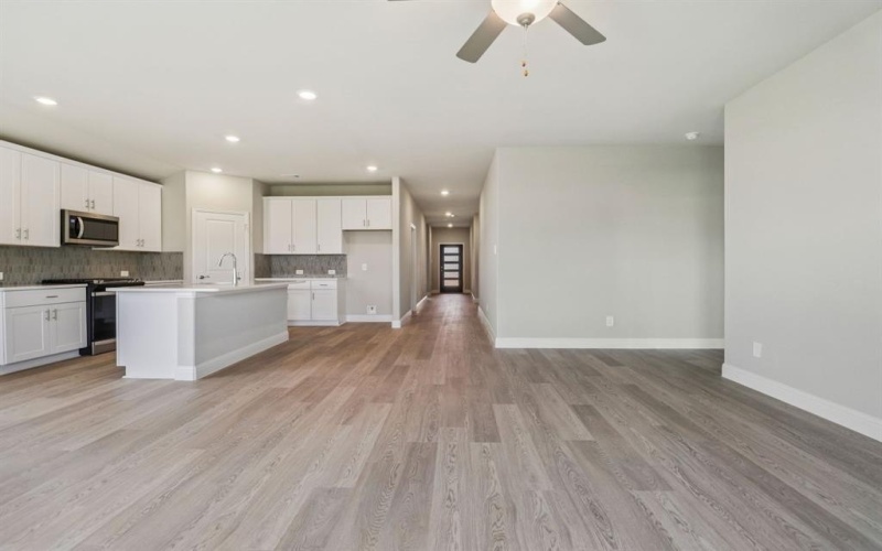 9409 Barbary Fig Lane, Fort Worth, TX 76036, 4 Habitaciones Habitaciones , ,3 BañosBaños,Residential,En Venta,9409 Barbary Fig Lane,20986537
