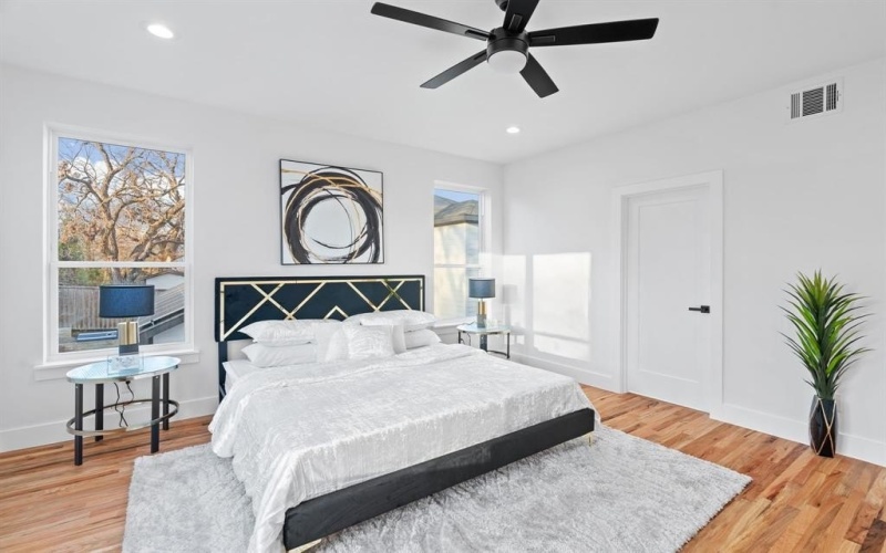 535 Crete Street, Dallas, TX 75203, 4 Bedrooms Bedrooms, ,3 BathroomsBathrooms,Residential,For Sale,535 Crete Street,20987647