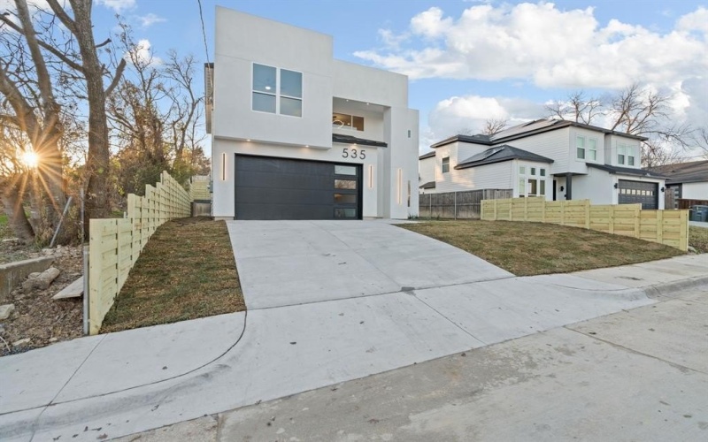 535 Crete Street, Dallas, TX 75203, 4 Bedrooms Bedrooms, ,3 BathroomsBathrooms,Residential,For Sale,535 Crete Street,20987647