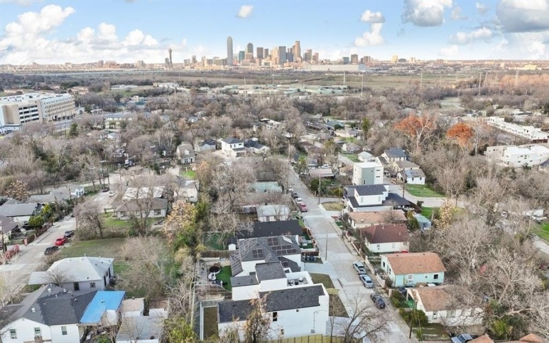 535 Crete Street, Dallas, TX 75203, 4 Bedrooms Bedrooms, ,3 BathroomsBathrooms,Residential,For Sale,535 Crete Street,20987647