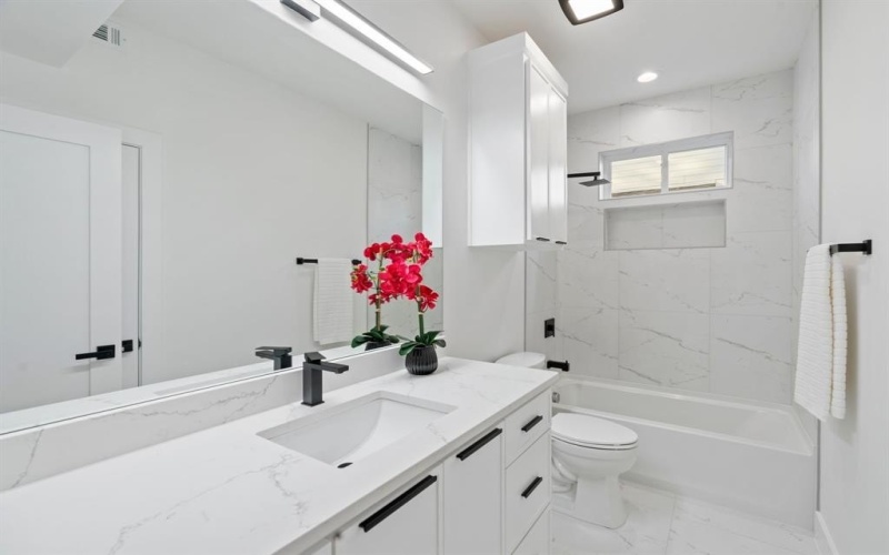535 Crete Street, Dallas, TX 75203, 4 Bedrooms Bedrooms, ,3 BathroomsBathrooms,Residential,For Sale,535 Crete Street,20987647