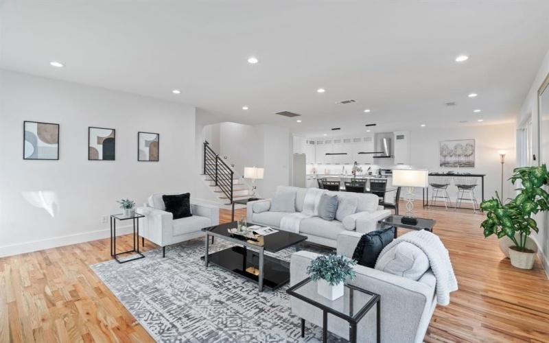 535 Crete Street, Dallas, TX 75203, 4 Bedrooms Bedrooms, ,3 BathroomsBathrooms,Residential,For Sale,535 Crete Street,20987647