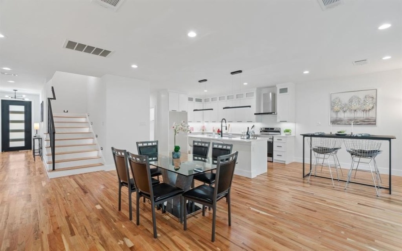 535 Crete Street, Dallas, TX 75203, 4 Bedrooms Bedrooms, ,3 BathroomsBathrooms,Residential,For Sale,535 Crete Street,20987647