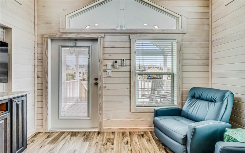 1100 Port Street unit: 1 #1, Port Aransas, TX 78373, 1 Bedroom Bedrooms, ,1 BathroomBathrooms,Residential,For Sale,1100 Port Street unit: 1,455526