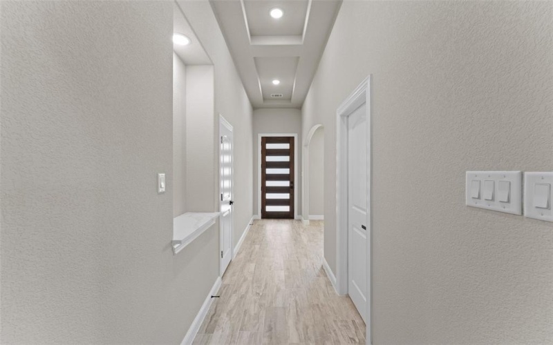 1806 AVENUE F, Grand Prairie, TX 75051, 4 Habitaciones Habitaciones , ,2 BañosBaños,Residential,En Venta,1806 AVENUE F,20987846