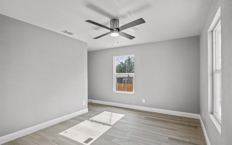 5704 Arkansas Trail, Granbury, TX 76048, 3 Bedrooms Bedrooms, ,2 BathroomsBathrooms,Residential,For Sale,5704 Arkansas Trail,20987854
