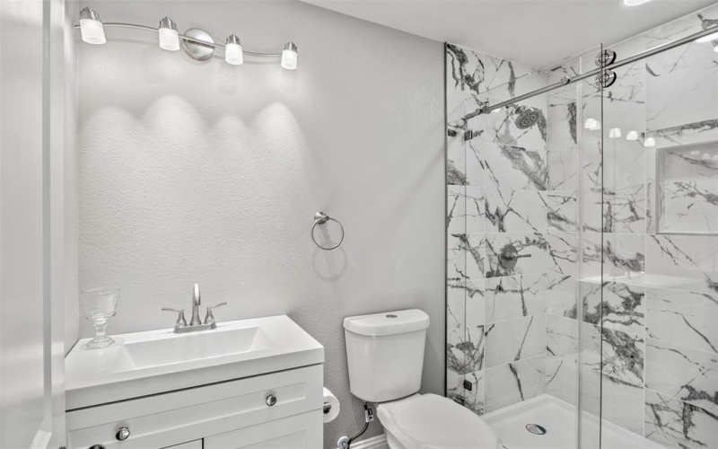 5704 Arkansas Trail, Granbury, TX 76048, 3 Bedrooms Bedrooms, ,2 BathroomsBathrooms,Residential,For Sale,5704 Arkansas Trail,20987854