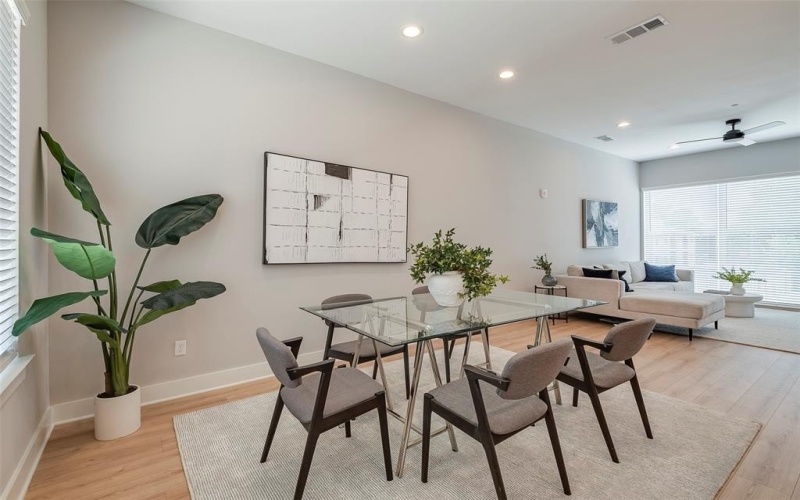4440 Scurry Street #3, Dallas, TX 75204, 2 Bedrooms Bedrooms, ,2 BathroomsBathrooms,Residential Multi Family,For Sale,4440 Scurry Street,20987900