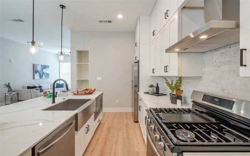 4440 Scurry Street #3, Dallas, TX 75204, 2 Bedrooms Bedrooms, ,2 BathroomsBathrooms,Residential Multi Family,For Sale,4440 Scurry Street,20987900
