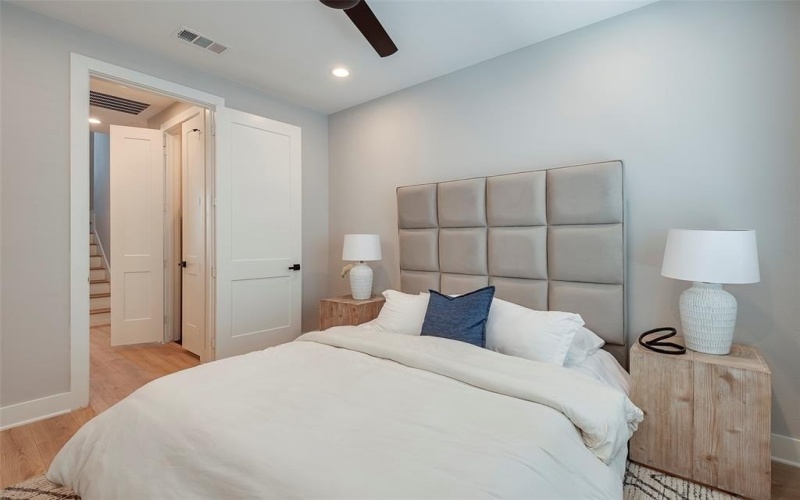 4440 Scurry Street #3, Dallas, TX 75204, 2 Bedrooms Bedrooms, ,2 BathroomsBathrooms,Residential Multi Family,For Sale,4440 Scurry Street,20987900