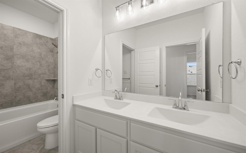 265 Coronado Court, Granbury, TX 76048, 5 Bedrooms Bedrooms, ,3 BathroomsBathrooms,Residential,For Sale,265 Coronado Court,0,20988090