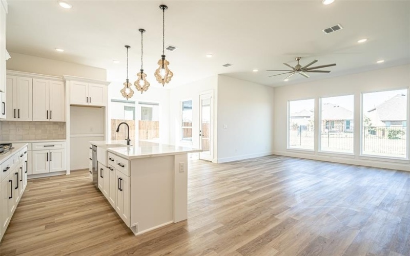 14848 Grissom Avenue, Aledo, TX 76008, 4 Bedrooms Bedrooms, ,2 BathroomsBathrooms,Residential,For Sale,14848 Grissom Avenue,20988189