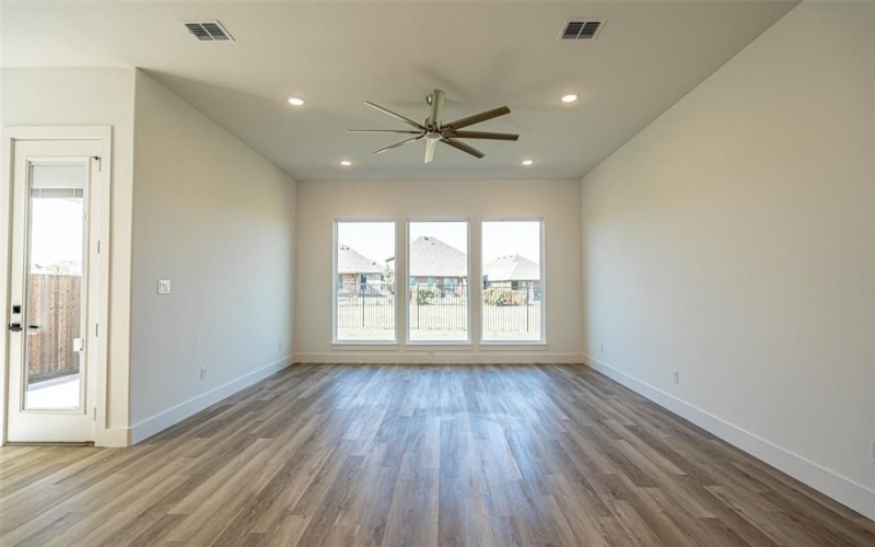 14848 Grissom Avenue, Aledo, TX 76008, 4 Bedrooms Bedrooms, ,2 BathroomsBathrooms,Residential,For Sale,14848 Grissom Avenue,20988189