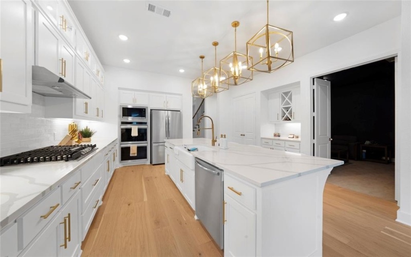 3101 Peartree Lane, Celina, TX 75009, 5 Bedrooms Bedrooms, ,6 BathroomsBathrooms,Residential,For Sale,3101 Peartree Lane,20988220