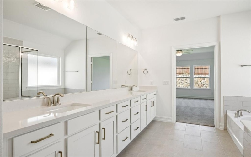 11141 Abbotsbury Road, Fort Worth, TX 76052, 4 Habitaciones Habitaciones , ,2 BañosBaños,Residential,En Venta,11141 Abbotsbury Road,0,20988226