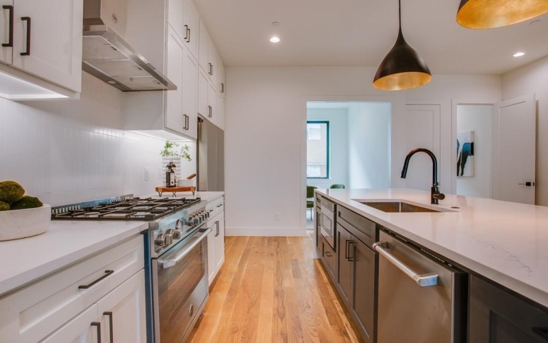 805 Pavillon Street #108, Dallas, TX 75204, 3 Bedrooms Bedrooms, ,3 BathroomsBathrooms,Residential,For Sale,805 Pavillon Street,20988239