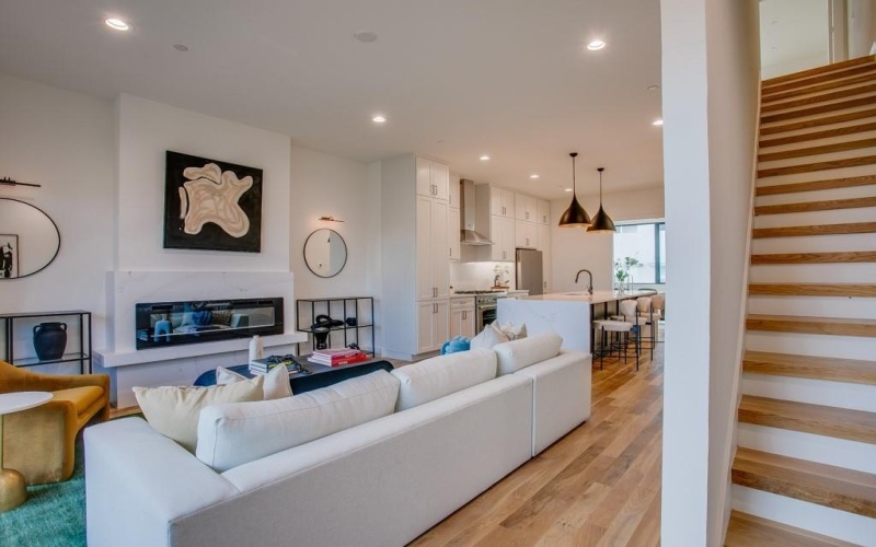 805 Pavillon Street #108, Dallas, TX 75204, 3 Bedrooms Bedrooms, ,3 BathroomsBathrooms,Residential,For Sale,805 Pavillon Street,20988239