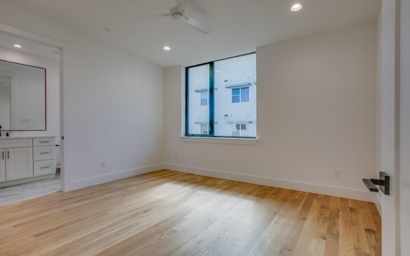 805 Pavillon Street #108, Dallas, TX 75204, 3 Bedrooms Bedrooms, ,3 BathroomsBathrooms,Residential,For Sale,805 Pavillon Street,20988239