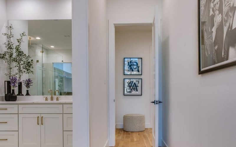 805 Pavillon Street #108, Dallas, TX 75204, 3 Bedrooms Bedrooms, ,3 BathroomsBathrooms,Residential,For Sale,805 Pavillon Street,20988239