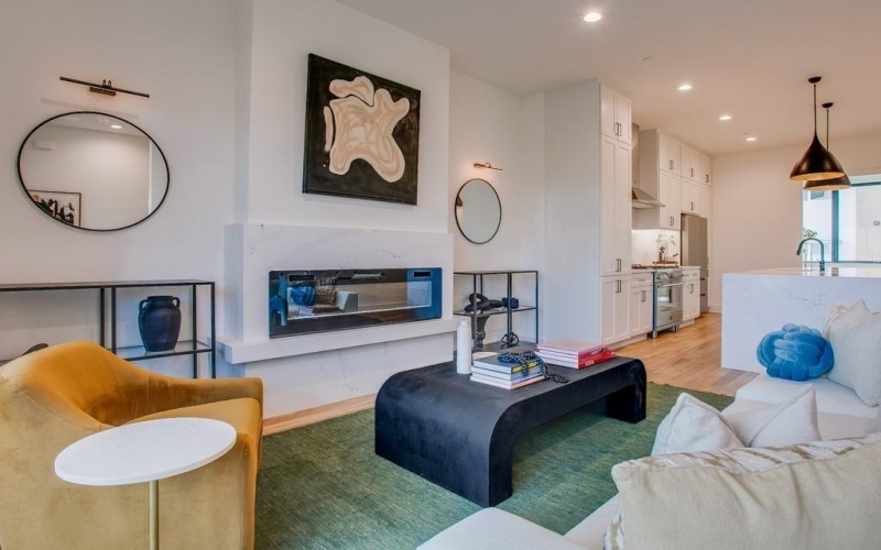 805 Pavillon Street #108, Dallas, TX 75204, 3 Bedrooms Bedrooms, ,3 BathroomsBathrooms,Residential,For Sale,805 Pavillon Street,20988239