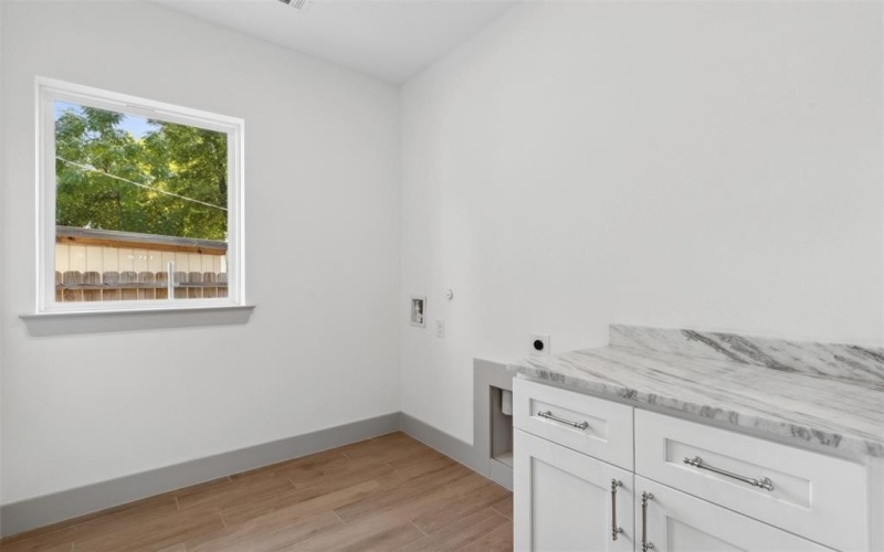 5817 Coleman Street, Westworth Village, TX 76114, 4 Bedrooms Bedrooms, ,2 BathroomsBathrooms,Residential,For Sale,5817 Coleman Street,20988317