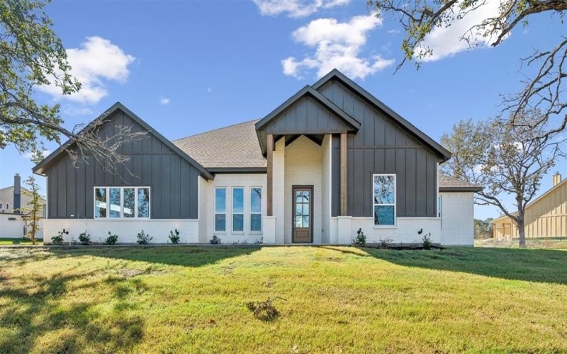 191 Lucky Ridge Lane, Boyd, TX 76023, 4 Bedrooms Bedrooms, ,3 BathroomsBathrooms,Residential,For Sale,191 Lucky Ridge Lane,20988327