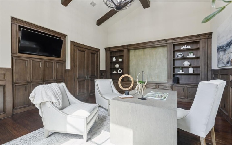 690 S Peytonville Avenue, Southlake, TX 76092, 5 Bedrooms Bedrooms, ,6 BathroomsBathrooms,Residential,For Sale,690 S Peytonville Avenue,20988329