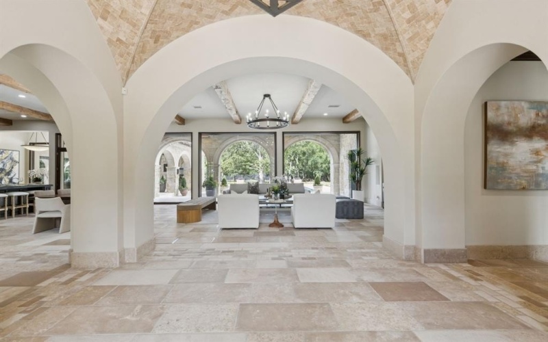 690 S Peytonville Avenue, Southlake, TX 76092, 5 Bedrooms Bedrooms, ,6 BathroomsBathrooms,Residential,For Sale,690 S Peytonville Avenue,20988329