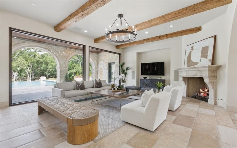 690 S Peytonville Avenue, Southlake, TX 76092, 5 Bedrooms Bedrooms, ,6 BathroomsBathrooms,Residential,For Sale,690 S Peytonville Avenue,20988329