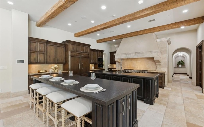 690 S Peytonville Avenue, Southlake, TX 76092, 5 Bedrooms Bedrooms, ,6 BathroomsBathrooms,Residential,For Sale,690 S Peytonville Avenue,20988329