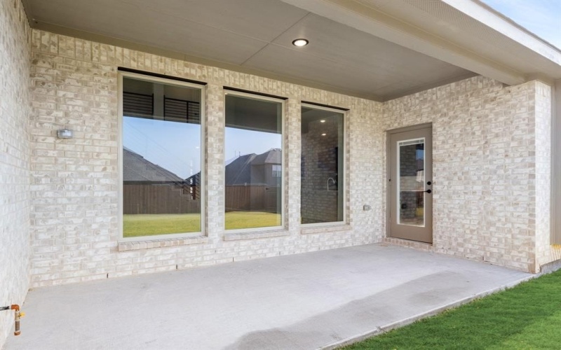 1204 Winona Street, DeSoto, TX 75115, 4 Bedrooms Bedrooms, ,3 BathroomsBathrooms,Residential,For Sale,1204 Winona Street,0,20988339