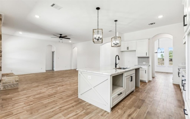 213 Blackjack Crossing, Paradise, TX 76073, 4 Bedrooms Bedrooms, ,3 BathroomsBathrooms,Residential,For Sale,213 Blackjack Crossing,20988341