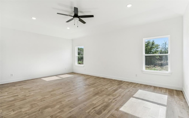 213 Blackjack Crossing, Paradise, TX 76073, 4 Bedrooms Bedrooms, ,3 BathroomsBathrooms,Residential,For Sale,213 Blackjack Crossing,20988341